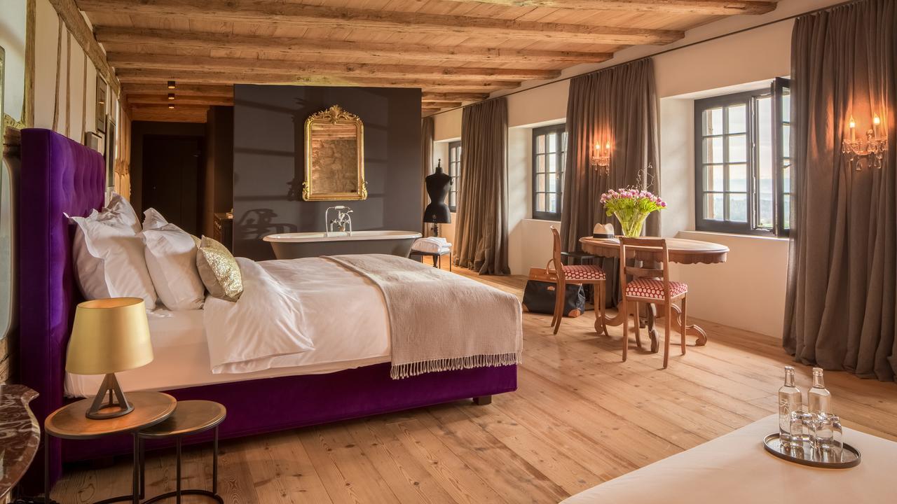Hotel Krone Regensberg エクステリア 写真