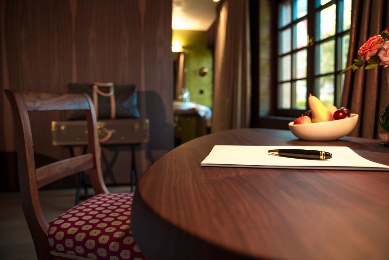 Hotel Krone Regensberg エクステリア 写真
